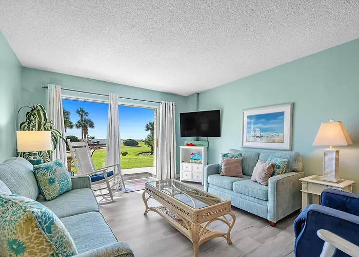 6109 Plantation-palms *